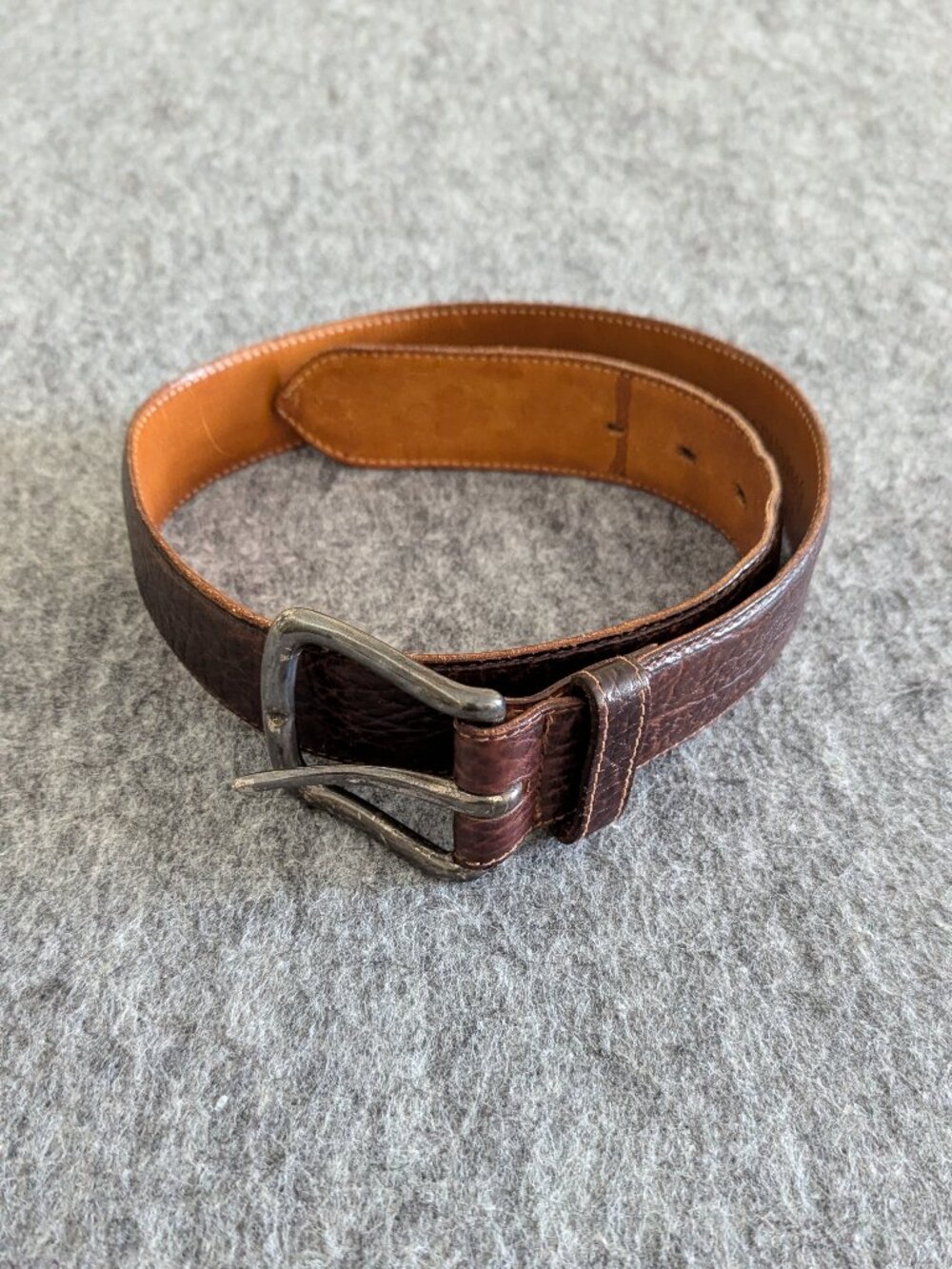 Vintage Banana Republic Womens Leather Belt Brown Made In Italy Size 28